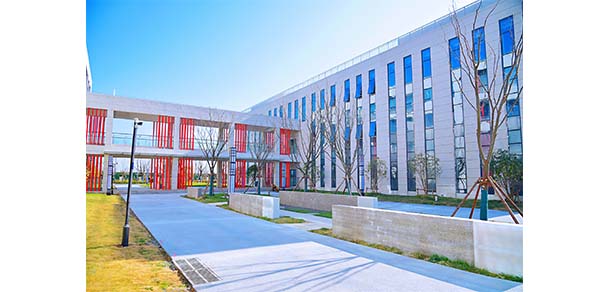 南京機電職業(yè)技術學院 - 最美院校