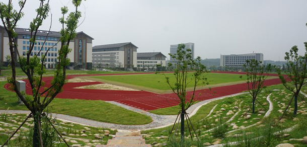 鎮(zhèn)江市高等?？茖W(xué)校 - 最美大學(xué)