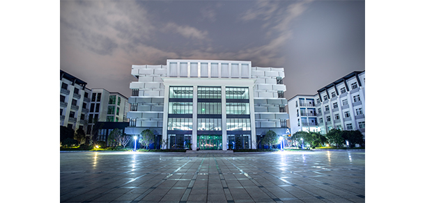 我的大學-大學志