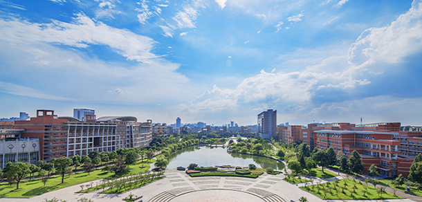 中國計量大學現(xiàn)代科技學院 - 最美大學