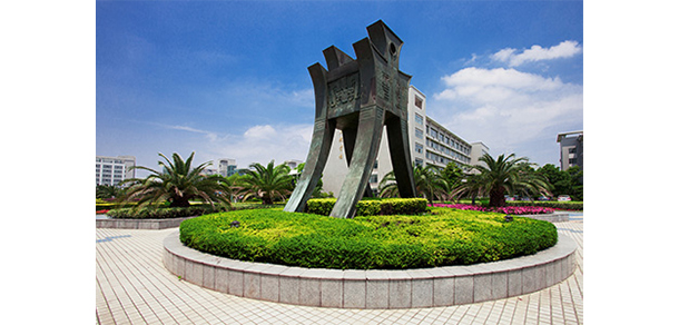 我的大學(xué)-大學(xué)志
