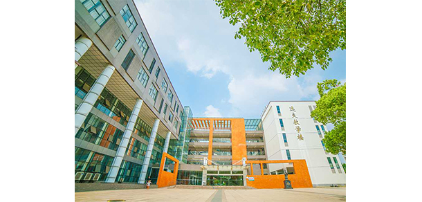 我的大學(xué)-大學(xué)志