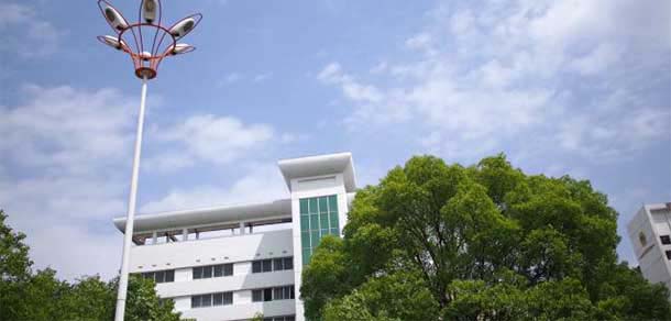 贛南師范大學科技學院 - 最美院校