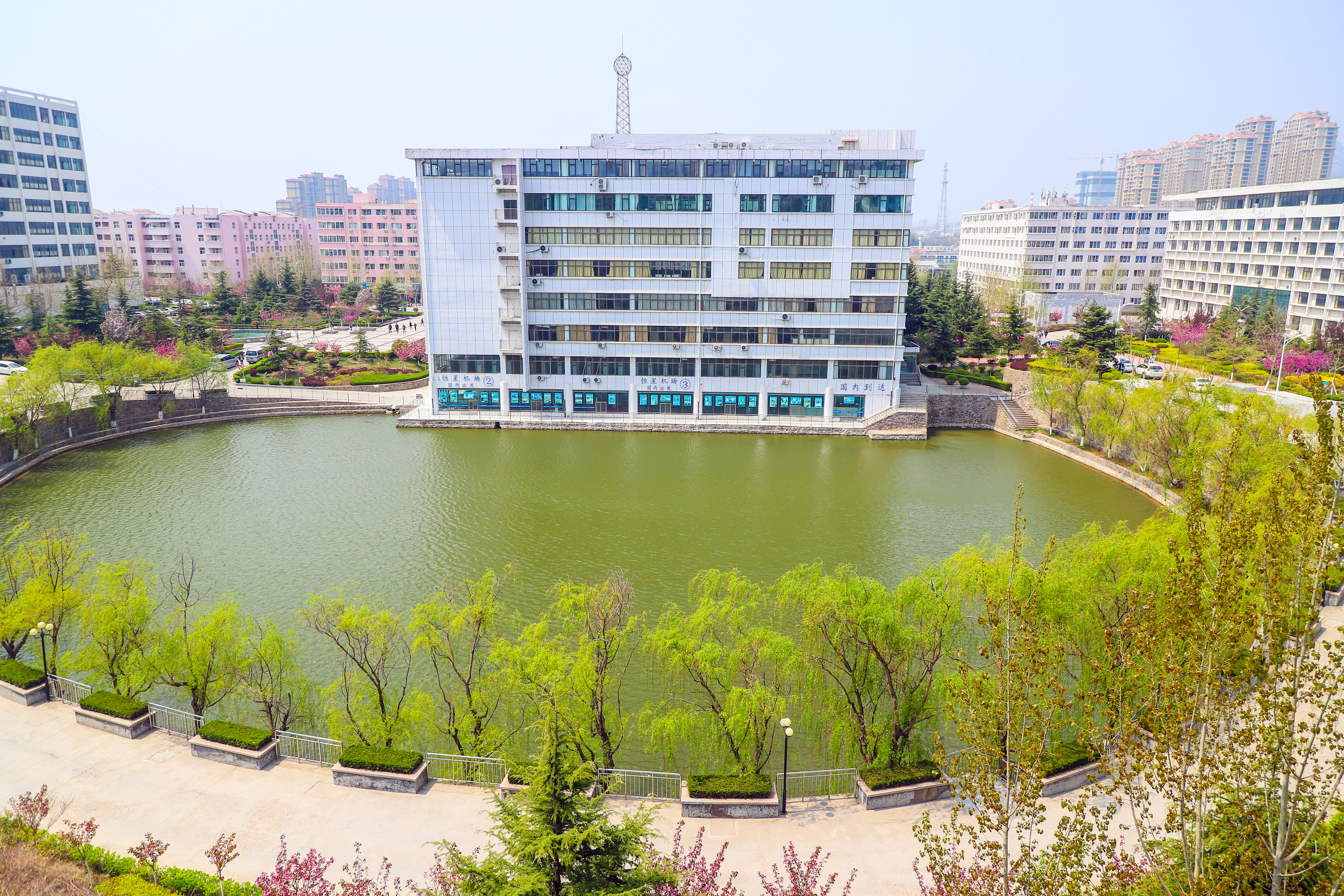 青島恒星科技學院-校園風景
