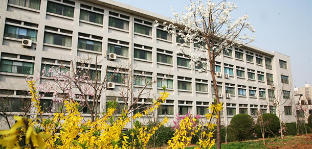 濟南工程職業(yè)技術學院 - 最美大學