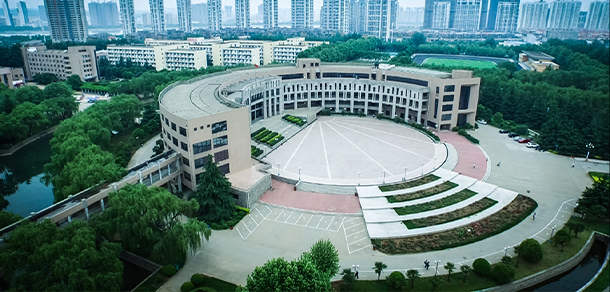 洛陽(yáng)理工學(xué)院 - 最美大學(xué)