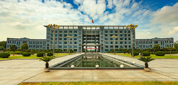 湖北大學 - 最美大學