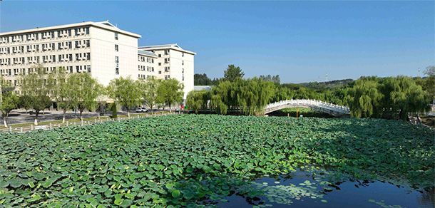 湖北文理學院理工學院 - 最美大學