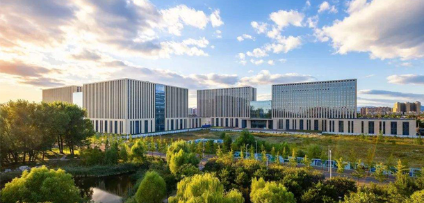 大學校志：校名、校標、校訓、?；?、校旗、校歌