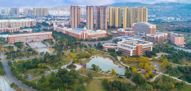 成都航空職業(yè)技術學院 - 最美院校
