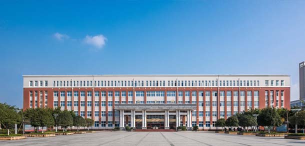 成都航空職業(yè)技術學院 - 最美院校