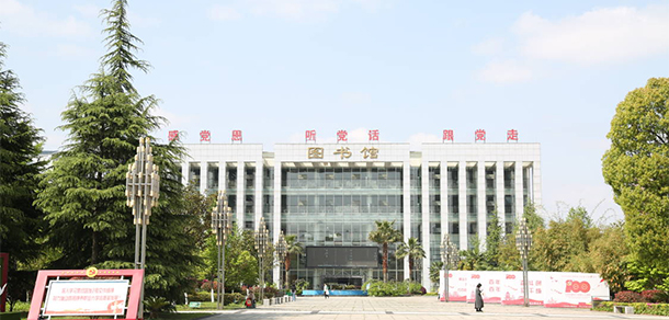 我的大學(xué)-大學(xué)志