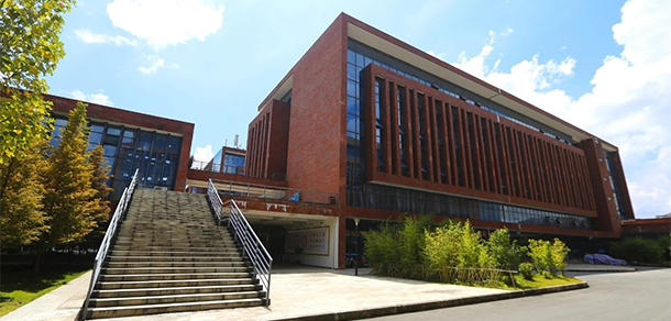 我的大學(xué)-大學(xué)志