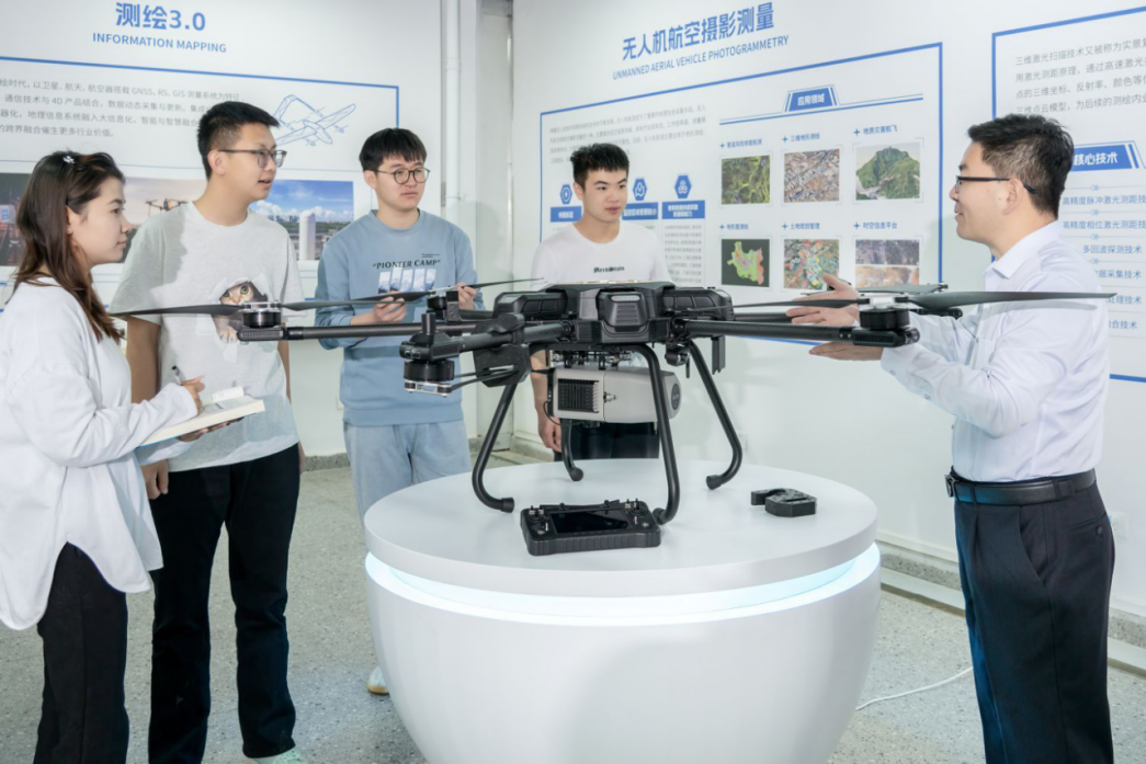 無人駕駛航空器系統(tǒng)工程專業(yè)