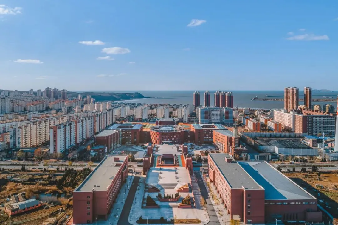 大連科技學(xué)院
